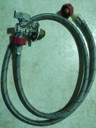 Toma de lavadora + llave