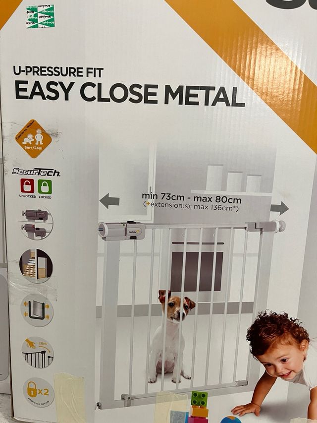 Barrera Safety 1st Easy Close + Extensión 14 cm