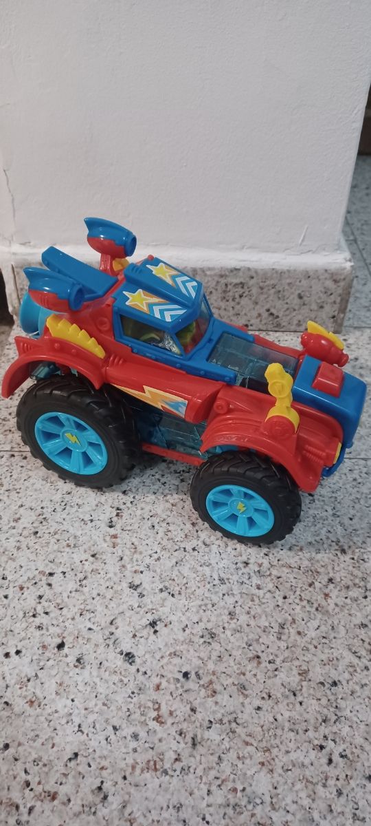 Coche Rojo Superthings