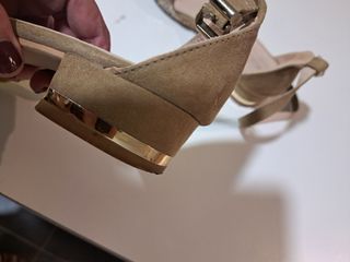 Sandalias fiesta Dorado.nueva.con caja