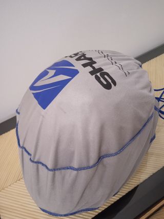Casco Shark