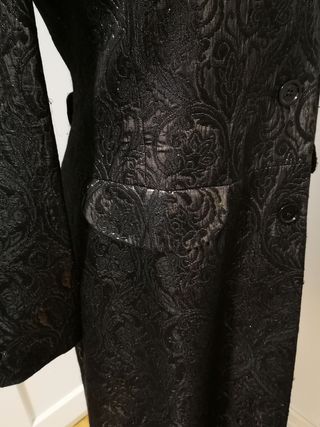 Elegante conjunto abrigo y falda T.40