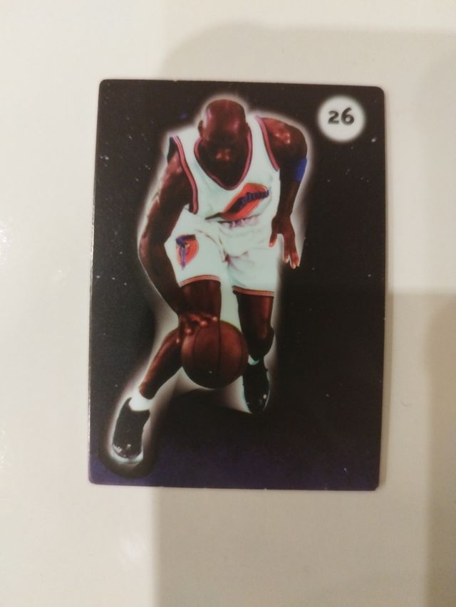 Tarjetas Space Jam Danone