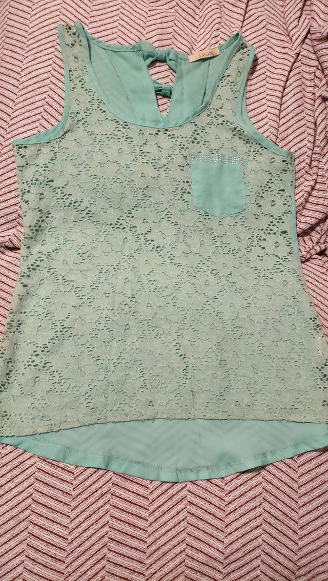 Camiseta sin mangas verde pastel