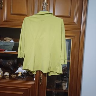 CHAQUETA Y CAMISETA TIRANTES 