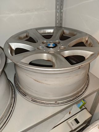 4 Llantas originales BMW F34 320d GT sin neumático