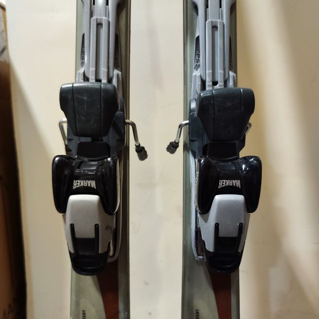 Esquís carrera volkin 160