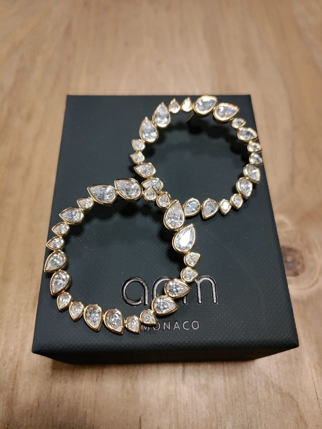 Orecchini APM Monaco tondi goccia