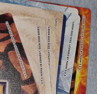 11 cartas PANINI INVIZIMALS- criaturas secretas