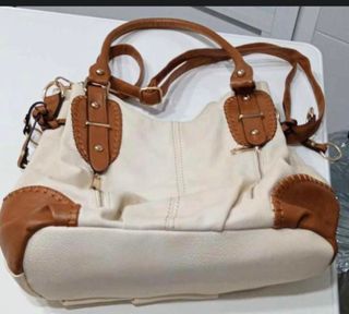 Bolso 👜 piel skey. crema marrón amplio y cómodo 