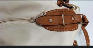 Bolso 👜 piel skey. crema marrón amplio y cómodo 