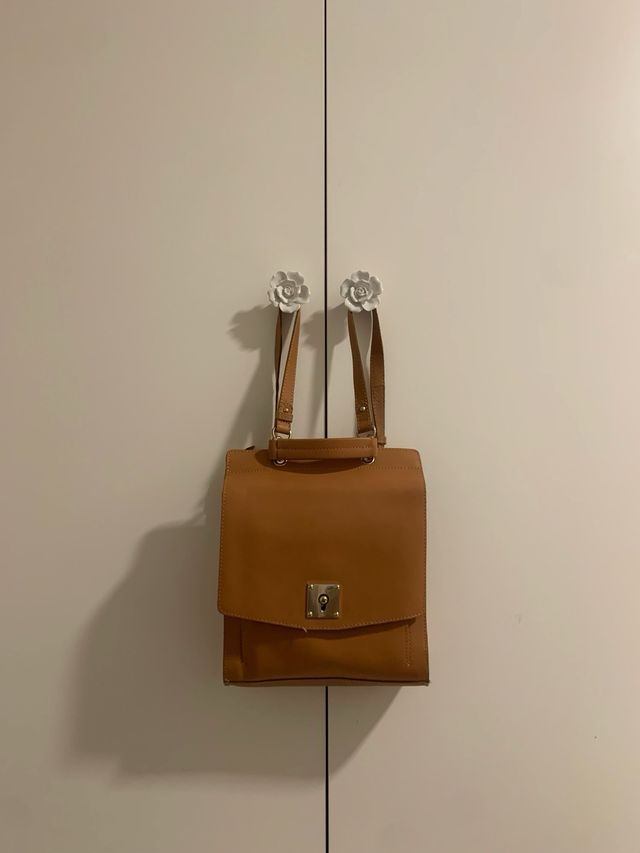 Mochila ajustable MINT&BERRY