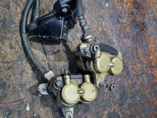FRENOS GSXR 85 - 87.