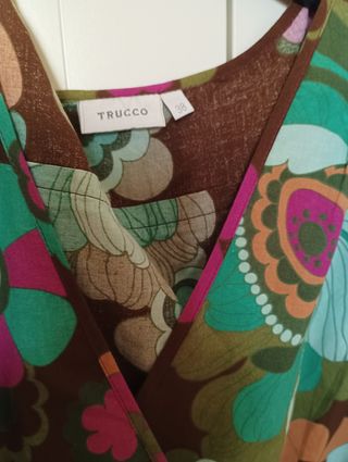 Conjunto falda y blusa Trucco