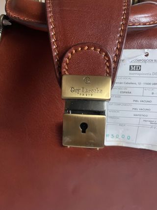 Maletin portadocumentos