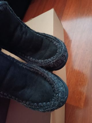 Botas negras Mou