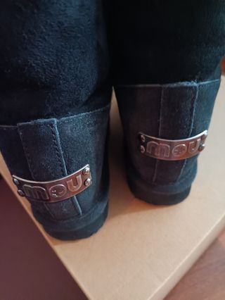 Botas negras Mou
