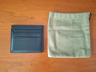 Tarjetero de Bottega Veneta piel negra