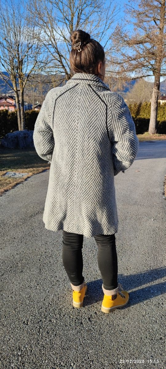 Cappotto in lana di lama