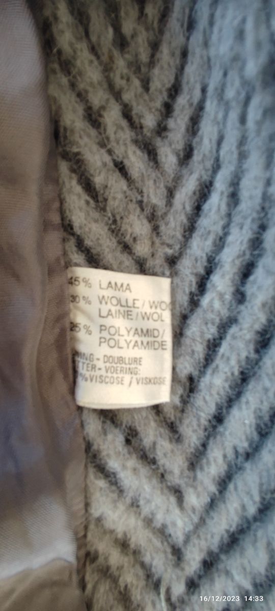 Cappotto in lana di lama