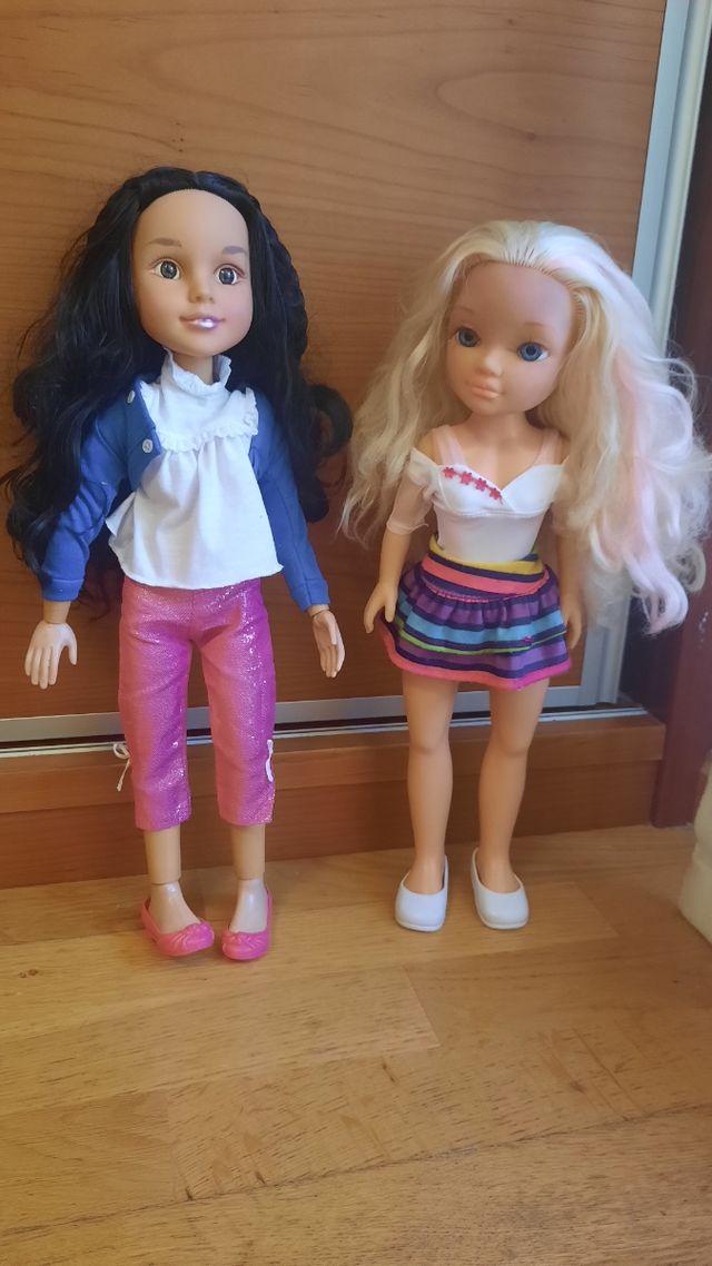 Nancy mechas y amiga articulable