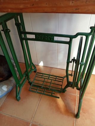 Mesa maquina coser