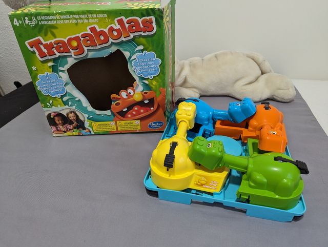 Tragabolas juego de mesa