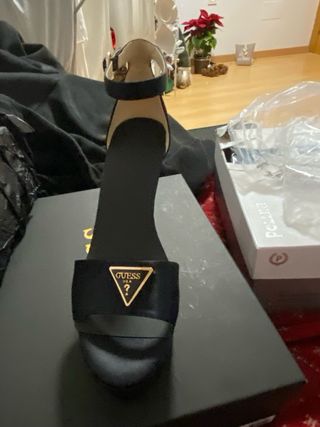 sandalias GUESS collection