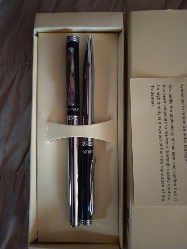 Penna stilografica balmain paris