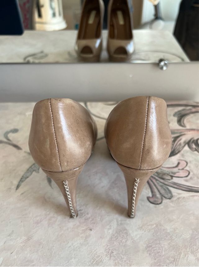 learher peep toe color vison