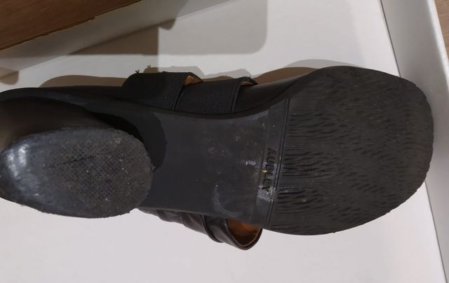 Zapatos "retro" Precio chollo.