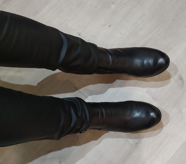 Botines piel. REBAJA