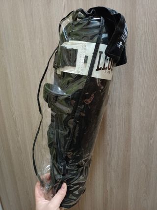 Kit Caschetto e Paratibie Leone Boxe