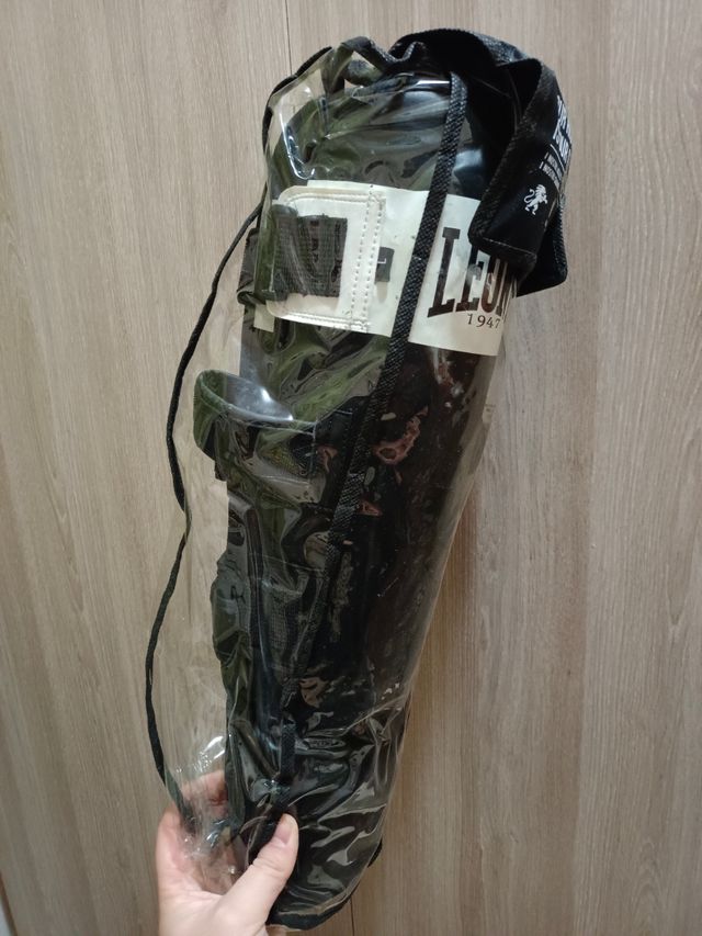 Kit Caschetto e Paratibie Leone Boxe