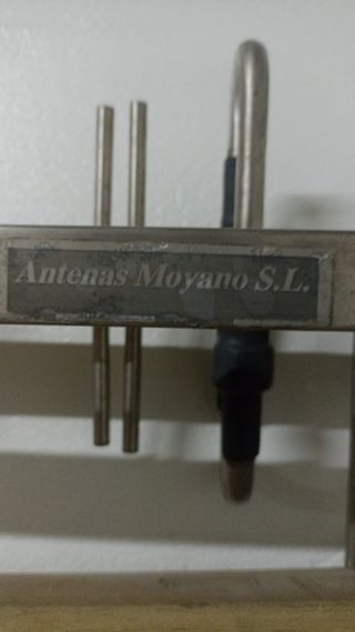 antena directiva radioaficionado 730-765 mhz