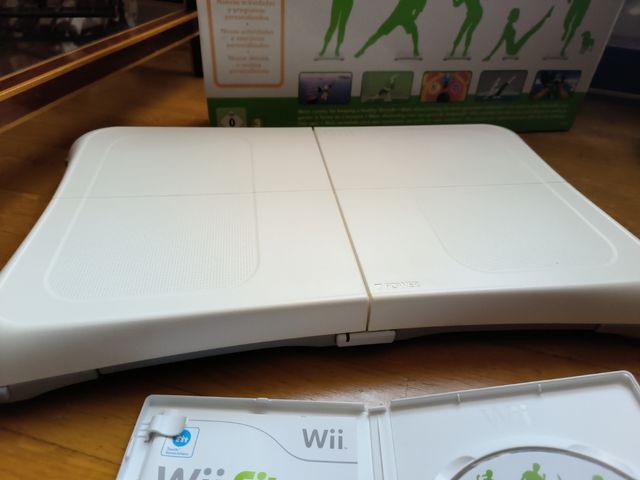 Tabla wii fit plus + juego