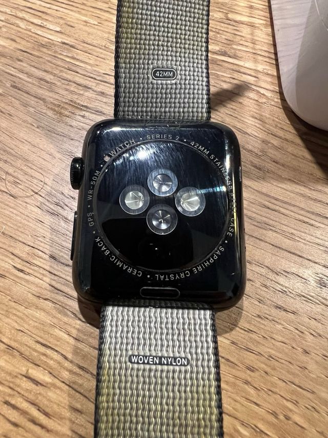 Apple Watch Series 2 Acero-Zafiro reparar