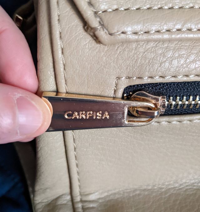 Borsa Carpisa beige tracolla piccola compatta