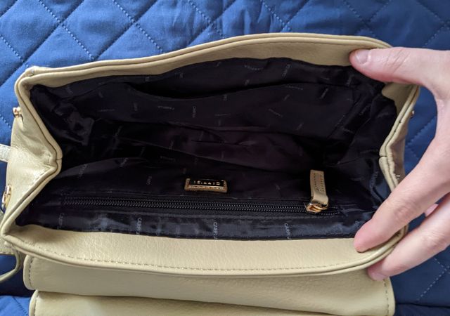 Borsa Carpisa beige tracolla piccola compatta