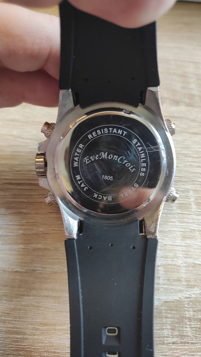 Grande reloj de hombre 