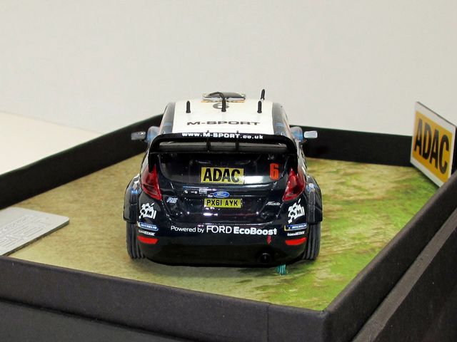 Ford Fiesta WRC M-Sport 2014 JER-5 #8 Scalextric