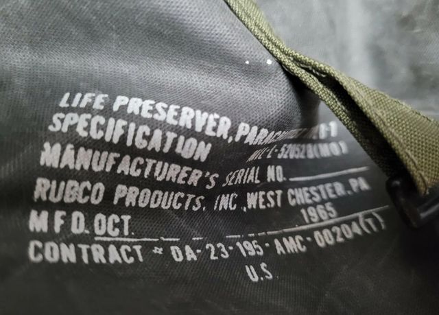 Vietnam US.Army Parachutist Item Salvagente