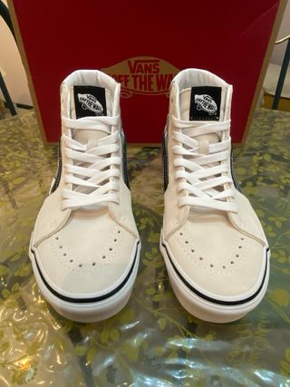 Vans altas de piel SK8-Hi Beige y gris