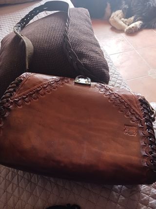 Bolso cuero grueso