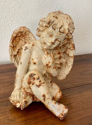 figura ángel en hierro fundido