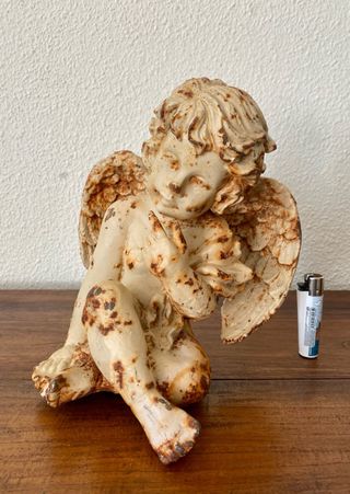 figura ángel en hierro fundido