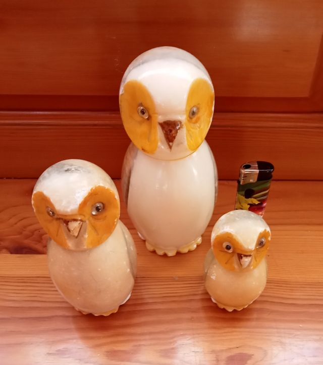 Búhos de alabastro