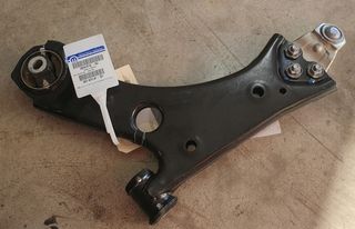 VENDO BRAZO SUSPENSIÓN JEEP COMPASS