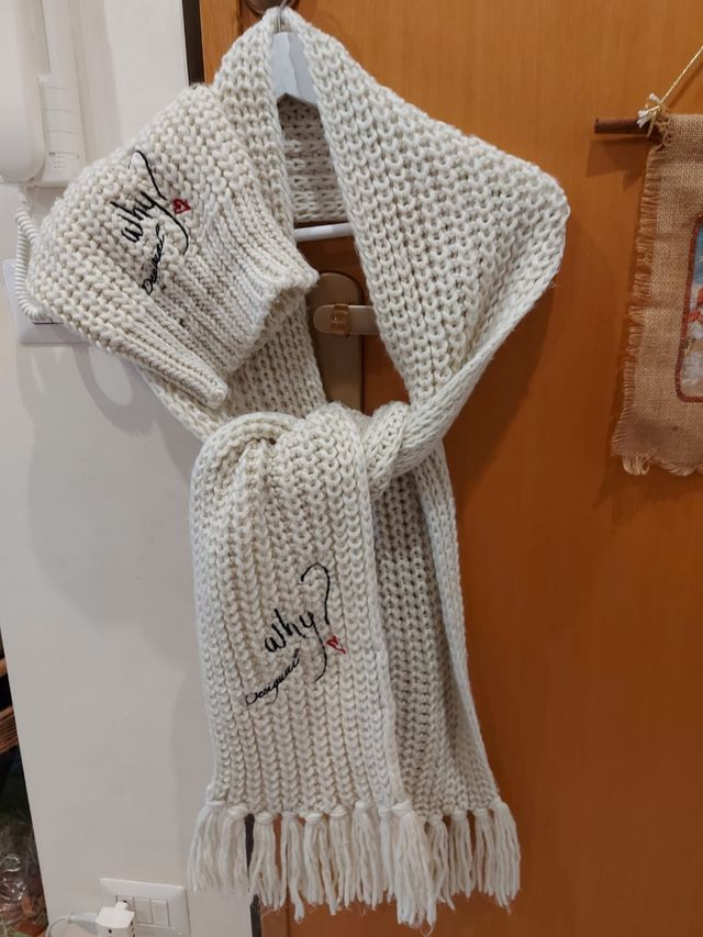 🧣Sciarpa e cappello Desigual 🎅