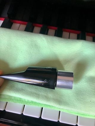 Boquilla Bari 82 para saxo alto